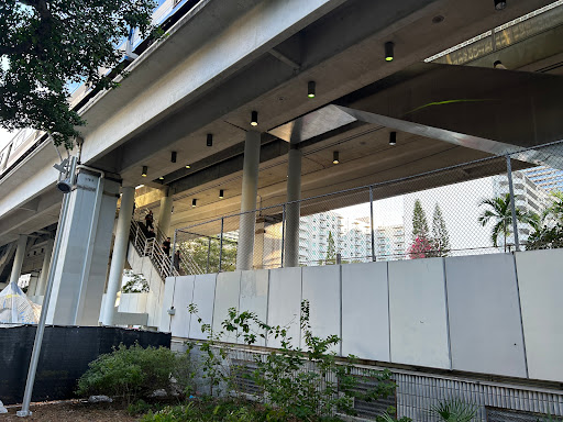 Brickell Station - Visual
