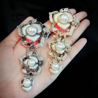 Photos of Estee Accessories