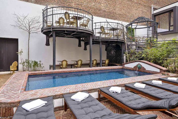 LATROUPE Jardin Secret Hotel Brussels by null