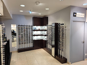 Photo n°8 de Opticien Asnières-sur-Seine - Optic 2000 à Asnières-sur-Seine (Service de réparation de lunettes)