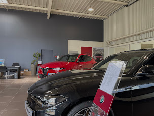 Photo n°25 de ALFA ROMEO Valence - Sovaca à Valence (Vendeur de voitures d'occasion)