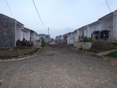 Photos of Indomaret Sasak Panjang