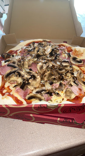 Photo 3 - LE CAMION A PIZZAS
