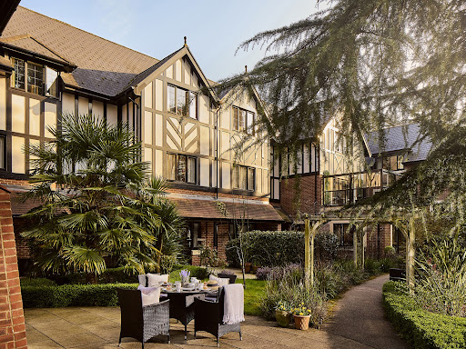 Hallmark Anya Court Luxury Care Home - Your Trusted nursing home