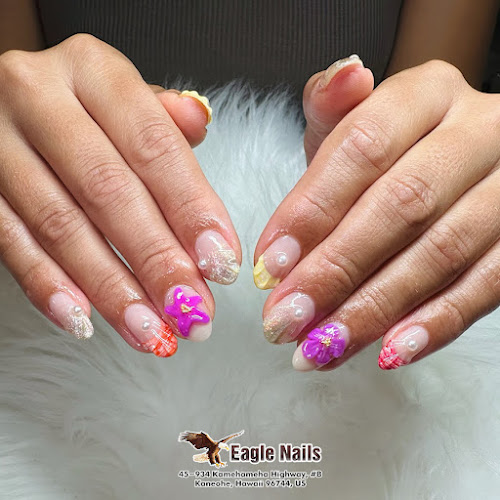 Eagle Nails Hawaii interior view