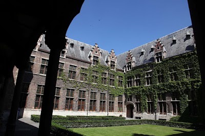 Photos of Universiteitsclub