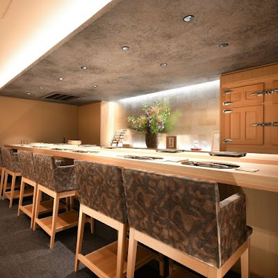 鮨 赤酢 かぶと