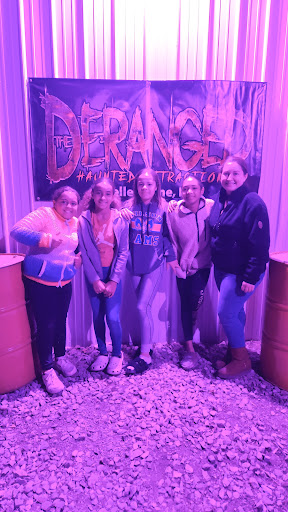 The Deranged Haunted Attraction - Thumbnail