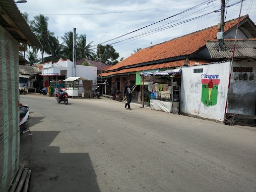 Warung Hj. Muniroh, Author: Rizal Fitriyan