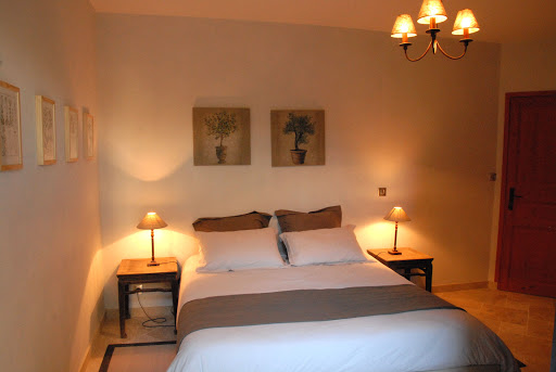 Photo de La Bastide aux Bois - Gîte avec piscine Drôme à Vinsobres (26110)