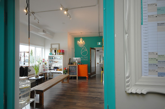 Alive Mindbody by null