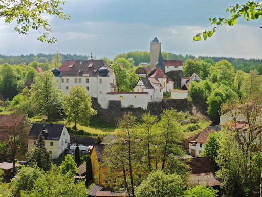 castle Unteraufseß - Thumbnail