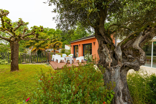 Photo de Villa des Eaux Claires (Villa Grand Standing Angoulême)