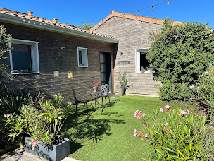 Photo n°1 de IBI ENJOY à Ligné (Chambre d'hôtes)