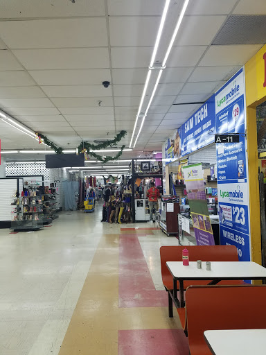 Big T Plaza Gallery - United States