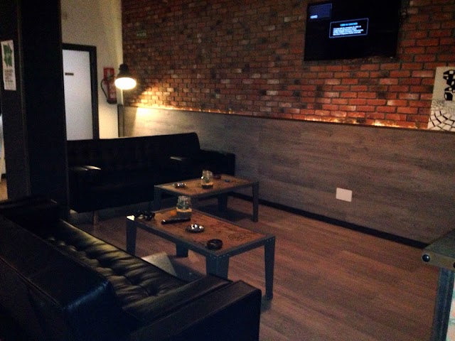 Kushing coffee shop malaga(cannabis club)
