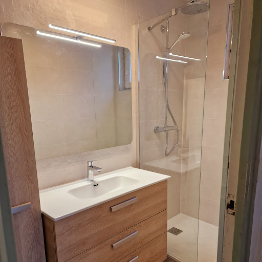 Delbeau Services | Plomberie | Adoucisseur d'eau Gallery - France