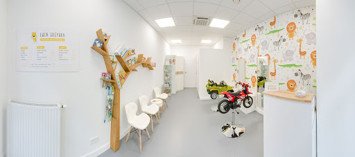 LWIA GRZYWKA RODZINNY SALON FRYZJERSKI