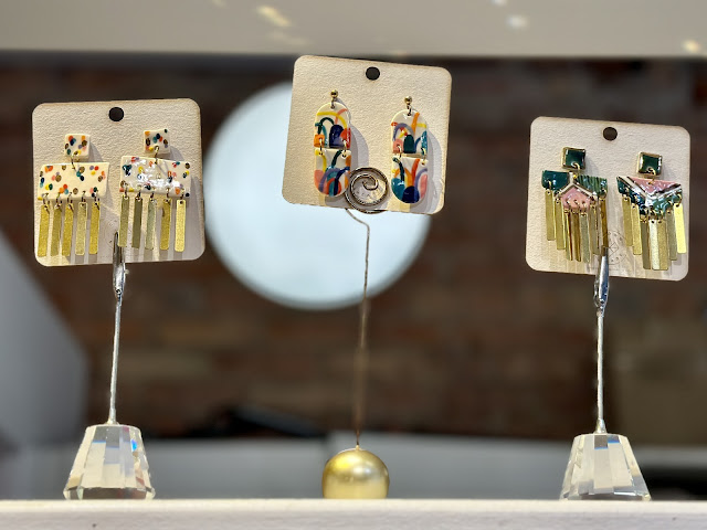 Made You Look by null