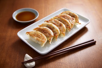 餃子の雪松 枚方店