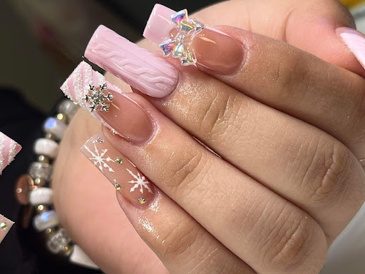 Bichota nails - Visual