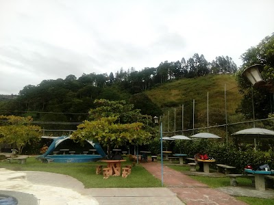 Photos of La Pipiola