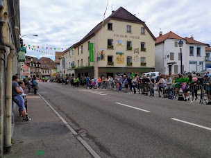 Photo n°8 de AGENCE AUTO DES ARCADES SERVICE CARTE GRISE à Le Thillot (Agence d'immatriculation automobile)