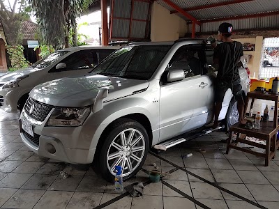 Photos of Car - X Wash & Details