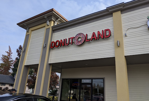 Donut Land - Visual