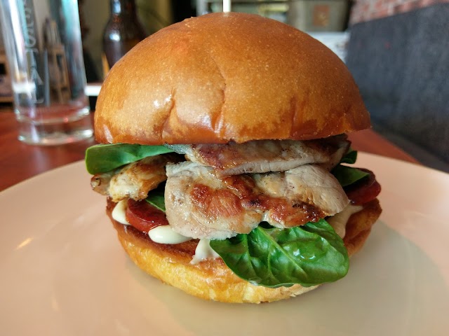 Boom Boom Burger Bar