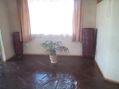 Photos of Ondekaremba Lodge