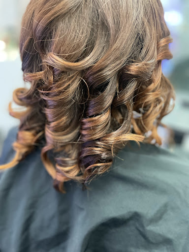 Friseur Salon Haarlekin - Thumbnail