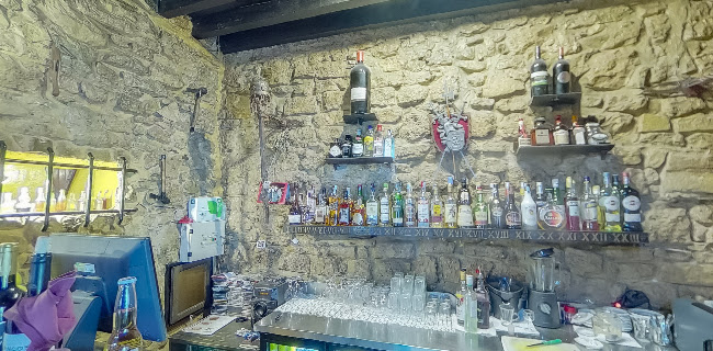 Arco da Cadeia Wine Bar