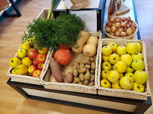 Photo n°3 de Les Gourmandises de cri-cri ; épicerie de produit locaux à Noyant-Villages (Épicerie)