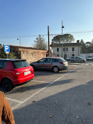 Parcheggio del Ponte Gallery - Italy