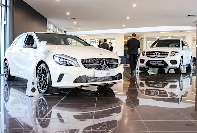 Photos of 3 Point Motors Epping