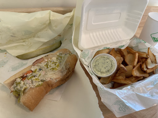 Leon’s Famous Deli