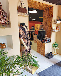 Photo n°9 de MJ Dépannage Chambéry à Cognin (Magasin de vêtements pour femmes)