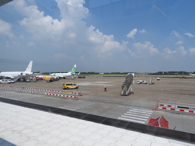 Aéroport de Rotterdam La Haye