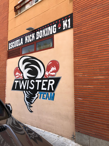Escuela kick boxing Twister team k1 - Thumbnail