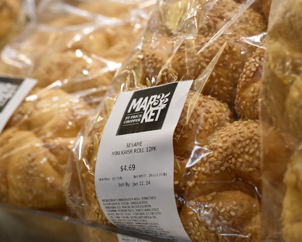 Price Chopper by null