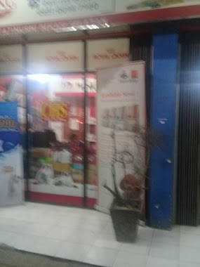 King pet shop, Author: moh obetilah