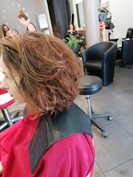 Photo n°18 de Studio Coiff - Jaen Angélina à Maraussan (Salon de coiffure)