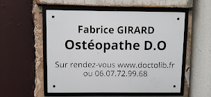 Photo n°2 de Fabrice Girard - Ostéopathe DO à Paris (Ostéopathe)