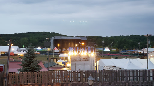WE Fest - Visual