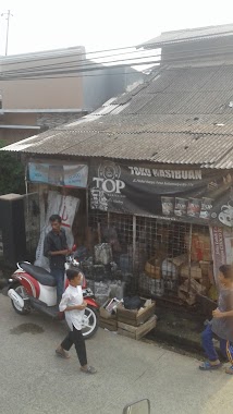 Warung Ruslan Hasibuan, Author: Misbach Budi