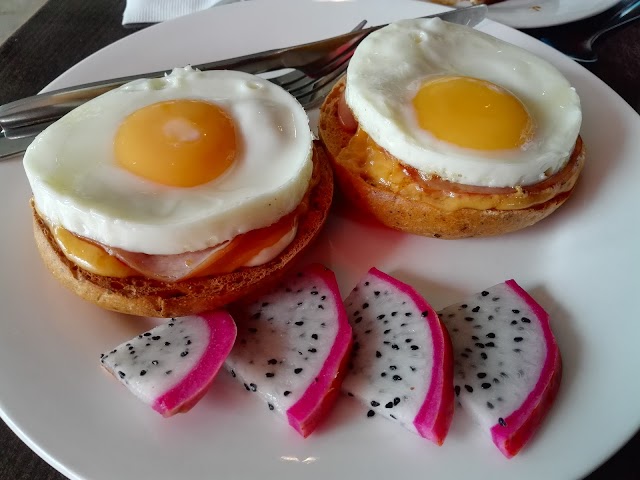 Joma Bakery Café Phonthan