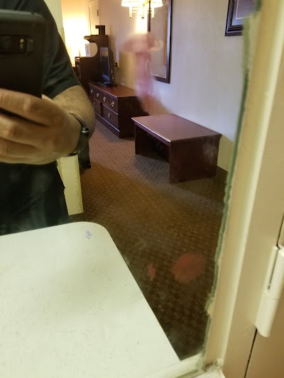 Photos of Red Roof Inn & Suites Terre Haute