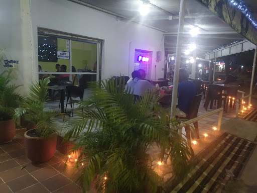 Mulata comida & café