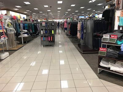 Photos of Kohl's Waterford Lakes